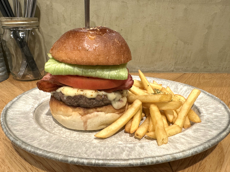 東池袋の行列ハンバーガー「No.18」に行ってきた！ – 池袋タイムズ