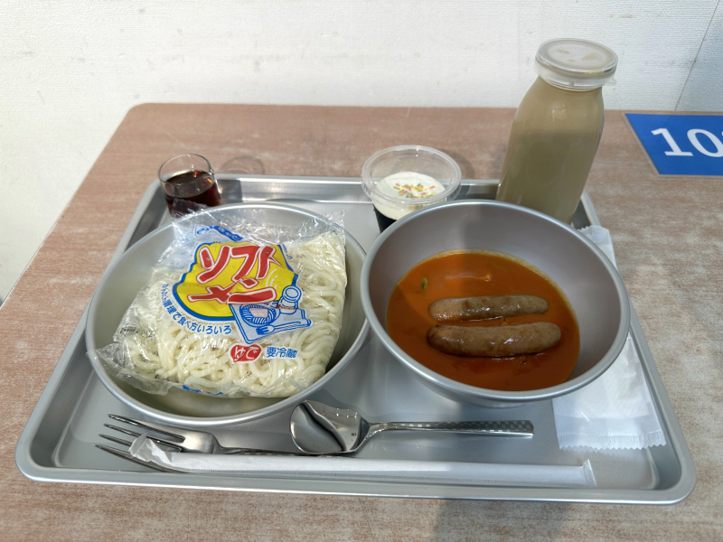 池袋東武「第3回 昭和レトロな世界展」で懐かしの学校給食を食べてきた