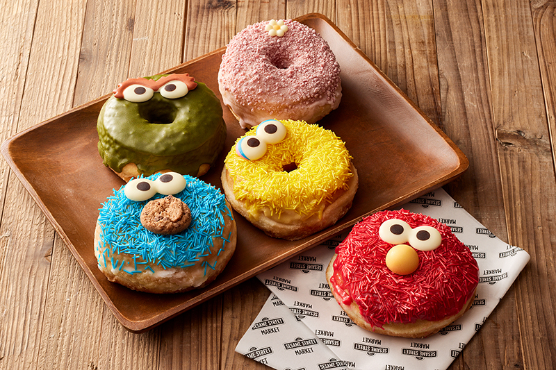 YUJIN セサミストリート　エルモカフェ　新品　未開封品　残り1つ❗️ YUJIN セサミストリート エルモカフェ